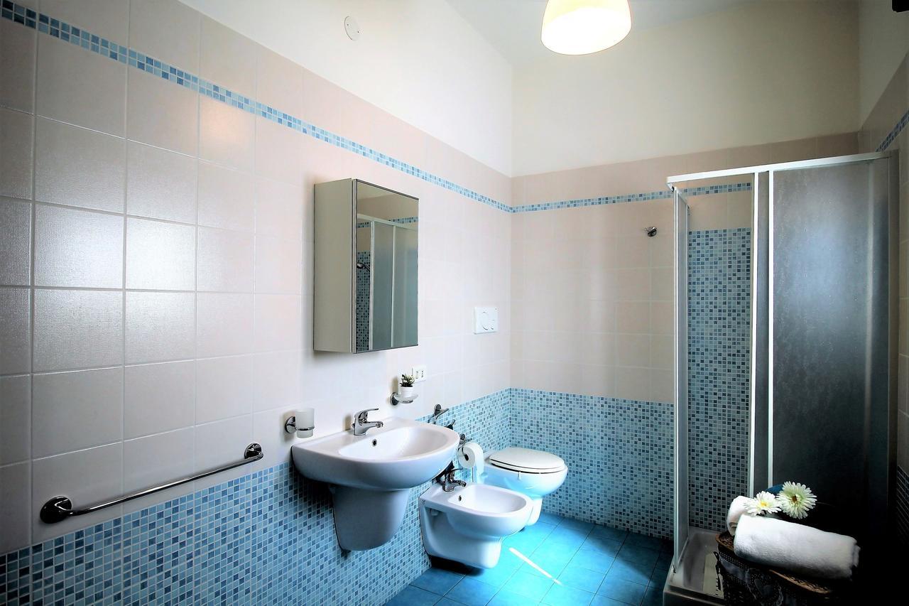 A Casa Di Emy By Holiday World Pulsano Exterior photo
